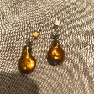 Freshwater pearl earrings